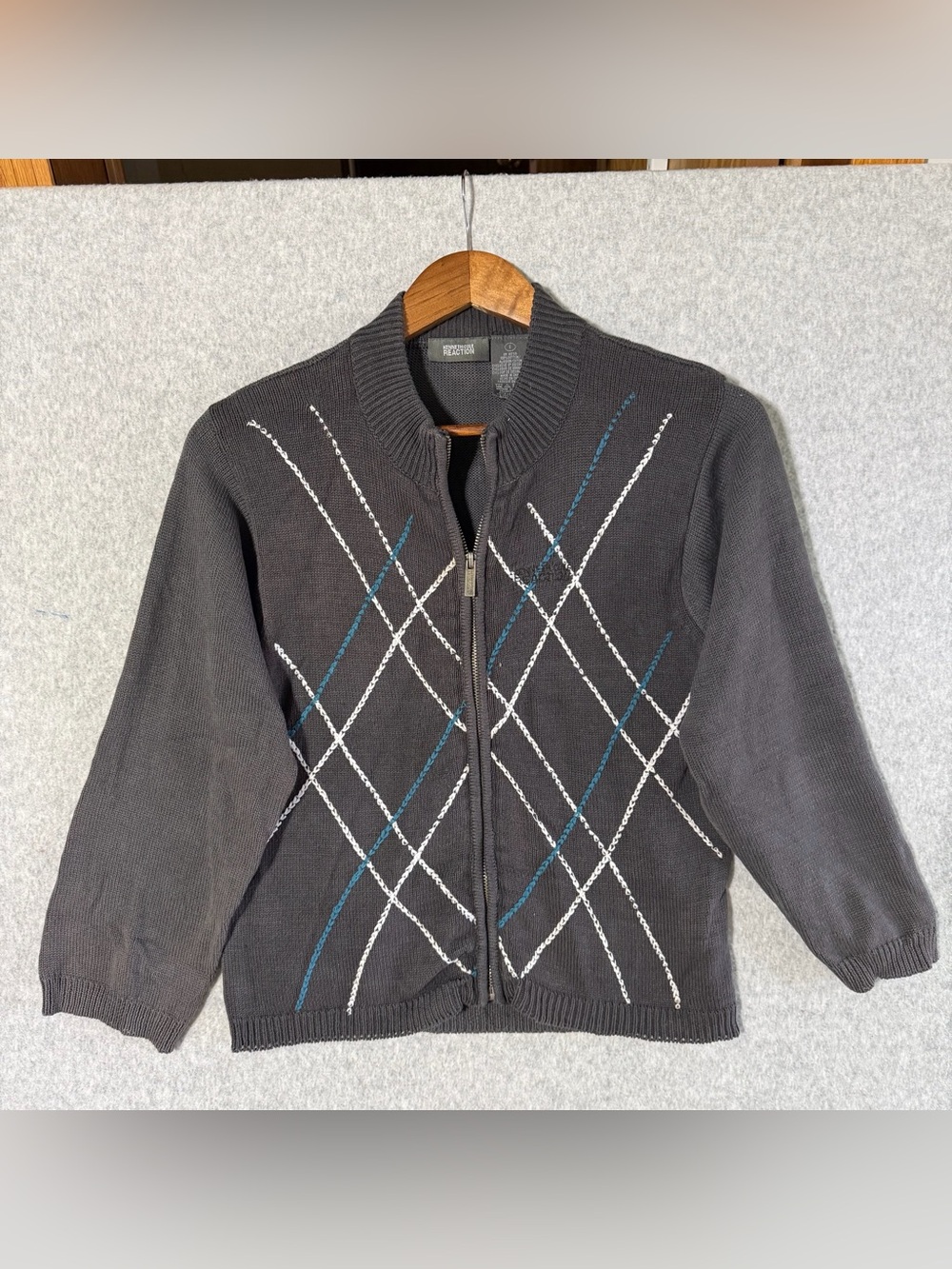Kenneth Cole Reaction youth 6 Charcoal Zip-Up Argyle Knit Sweater